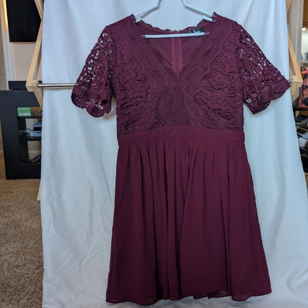 Lulus Women’s Burgundy Angel In Disguise Lace Skater